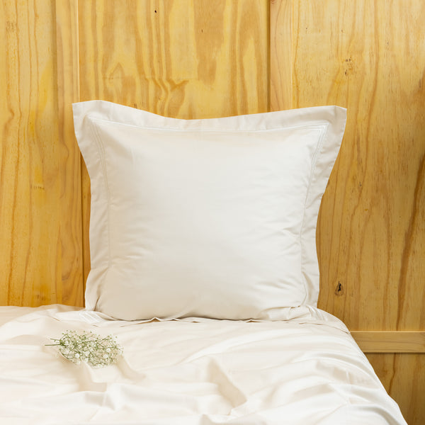 Five Star, Euro Sham, Cream/White